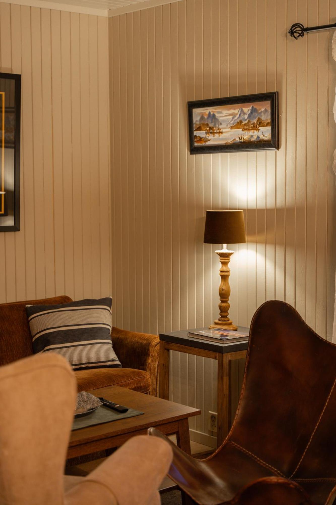 Anitas Living Rooms - Easy & Cosy Reine Bagian luar foto
