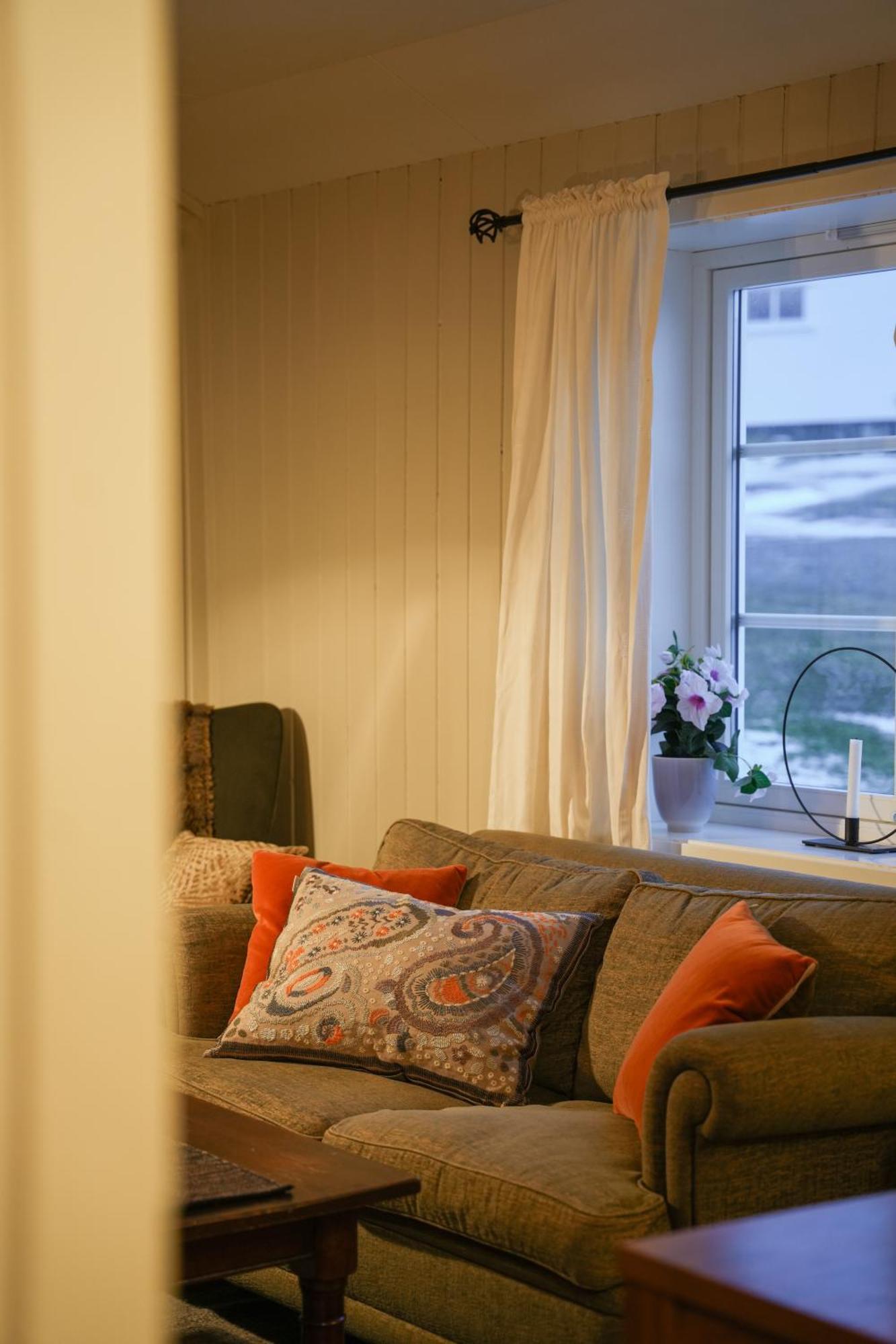 Anitas Living Rooms - Easy & Cosy Reine Bagian luar foto
