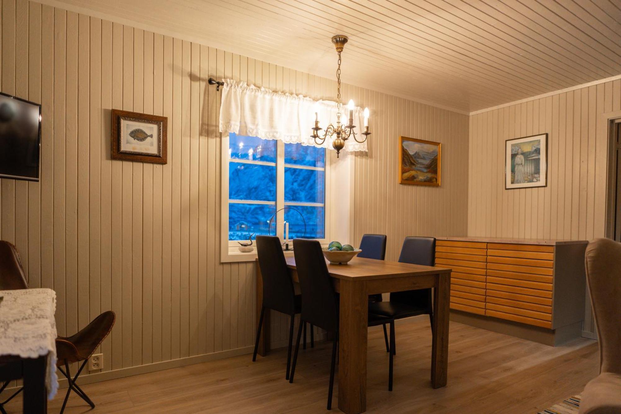Anitas Living Rooms - Easy & Cosy Reine Bagian luar foto